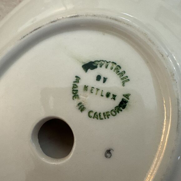 Metlox Poppytrail California Ivy Divided Serving Vegetable Bowl Vintage 1950s - Picture 3 of 4